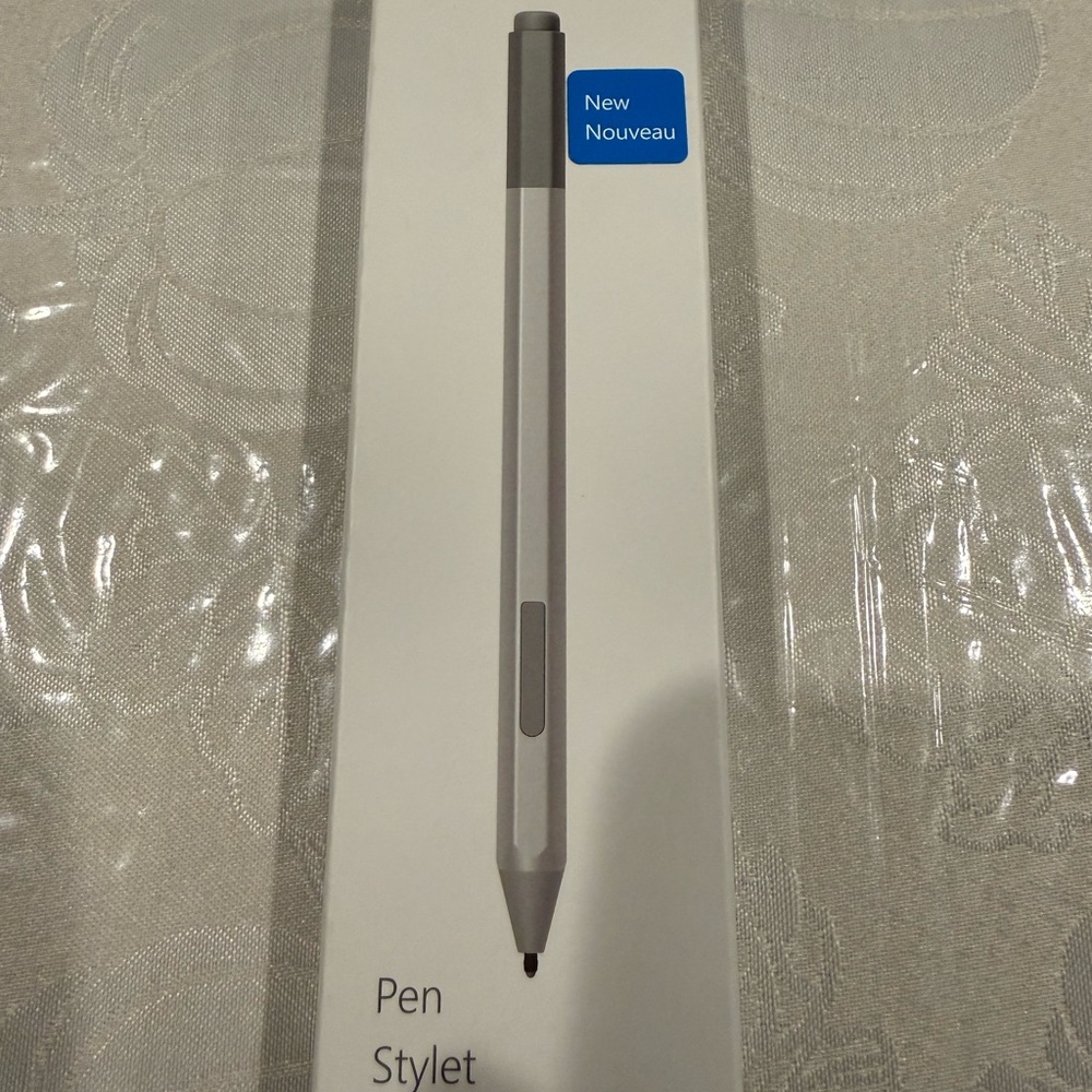 ***SOLD***NWT Microsoft Silver Pen Stylus